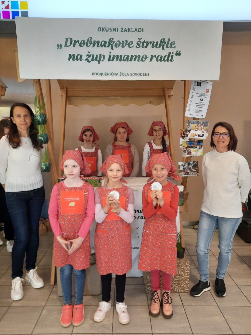 OKUSNI ZAKLADI – »DROBNAKOVE ŠTRUKLE NA ŽUP IMAMO RADI«